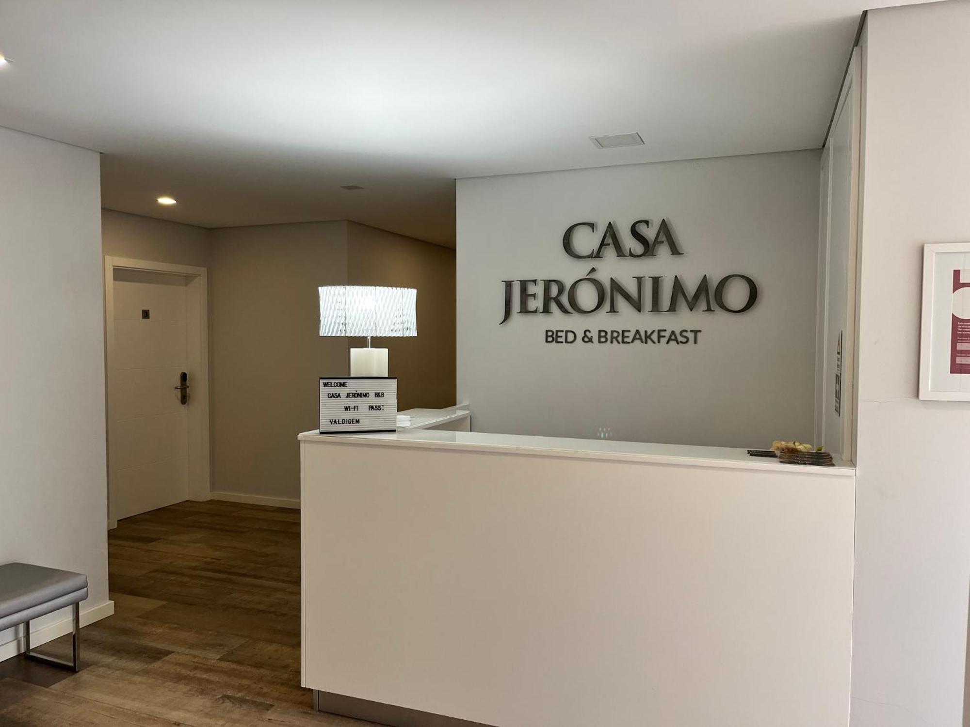 Casa Jeronimo B&B เปโซดาเรกวา ภายนอก รูปภาพ